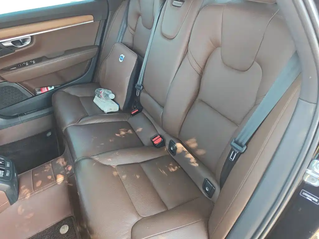 Volvo S90 — миниатюра 18