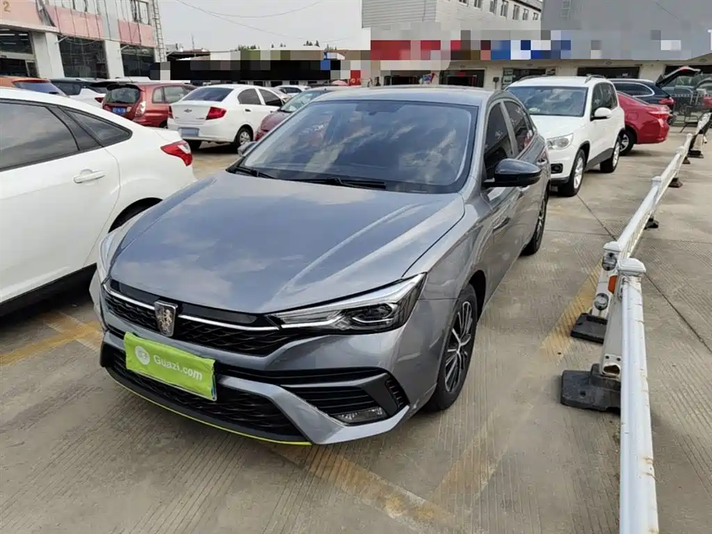 Купить Roewe i5