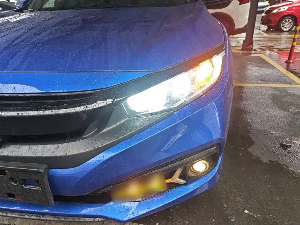 Honda Civic — миниатюра 24