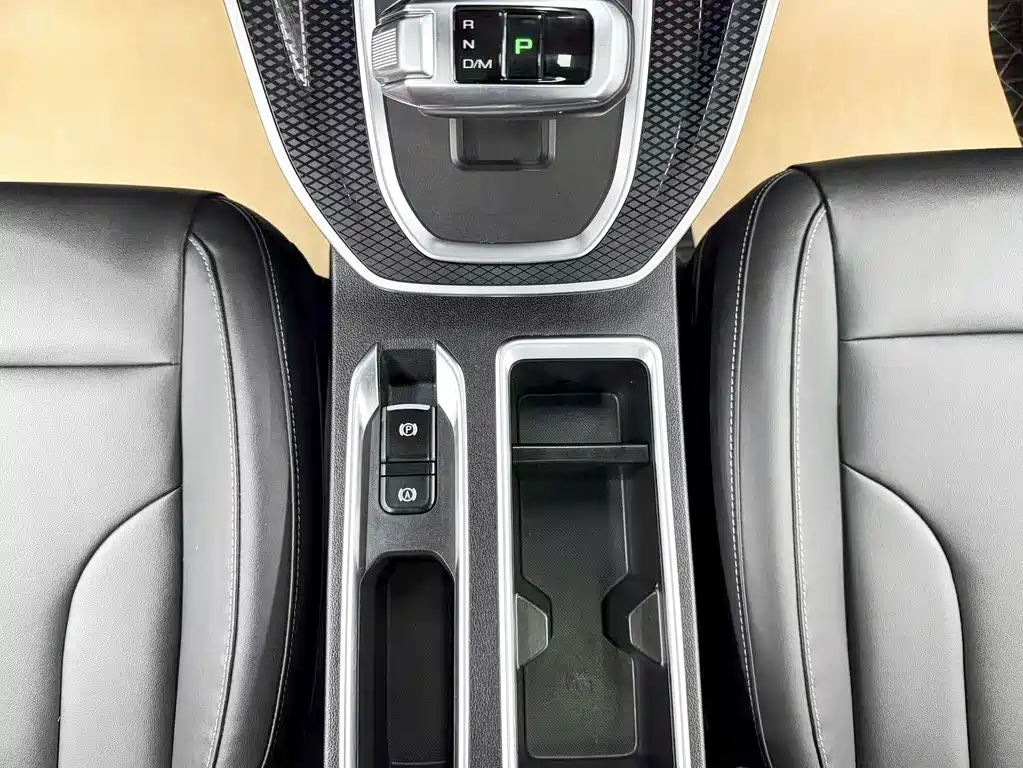 Haval M6 — миниатюра 18
