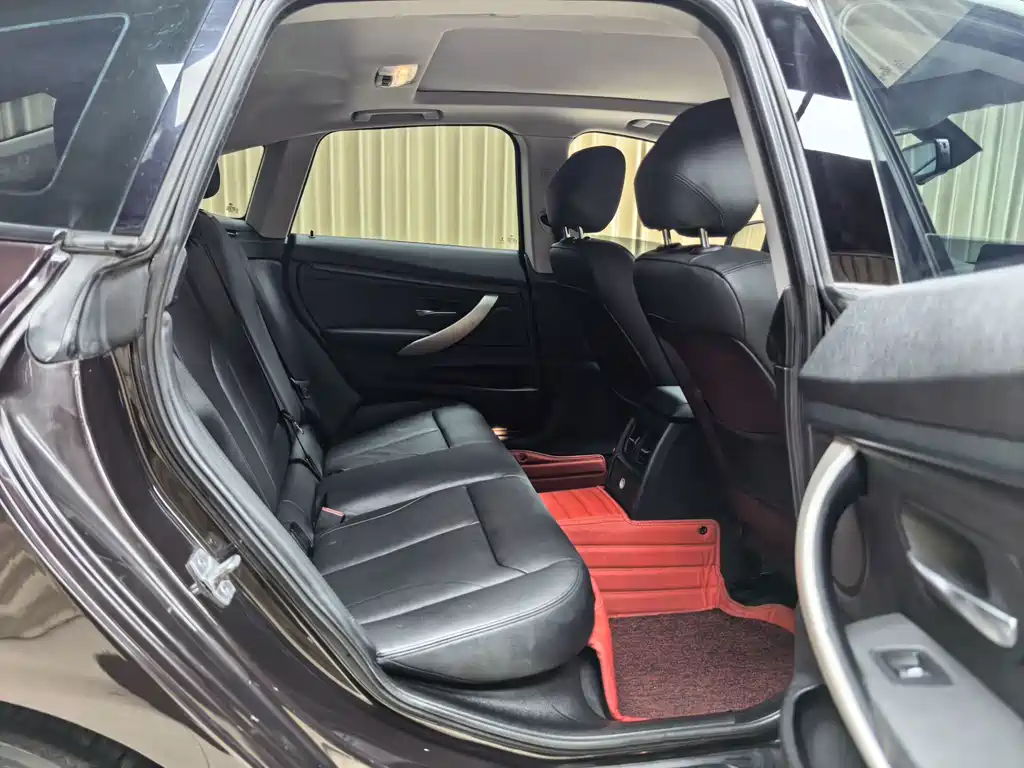BMW 3 Series GT — миниатюра 10