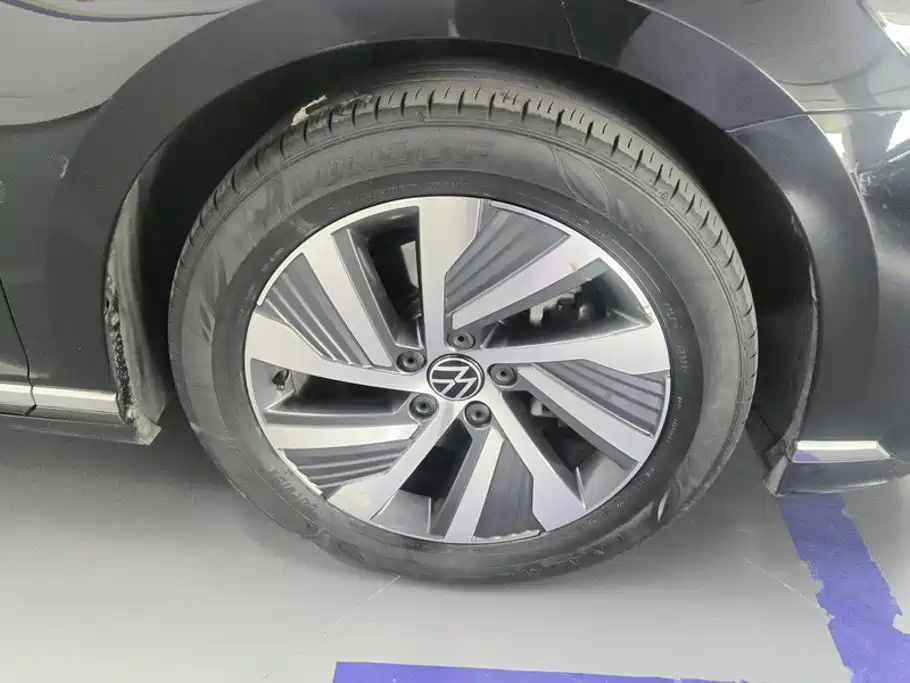 Volkswagen 迈腾 PHEV — миниатюра 6
