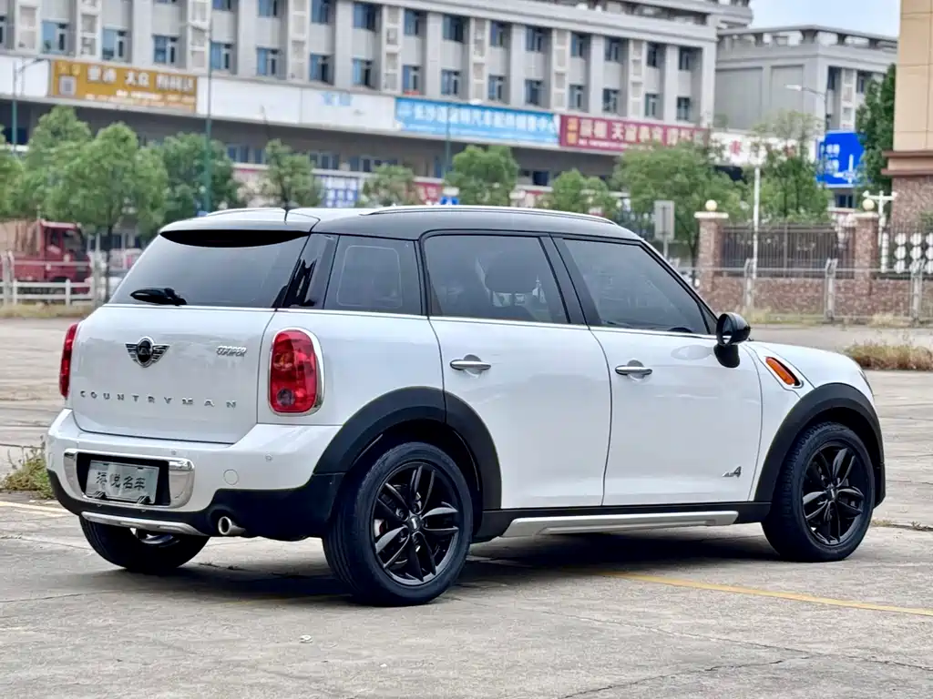 MINI Mini Countryman — миниатюра 7