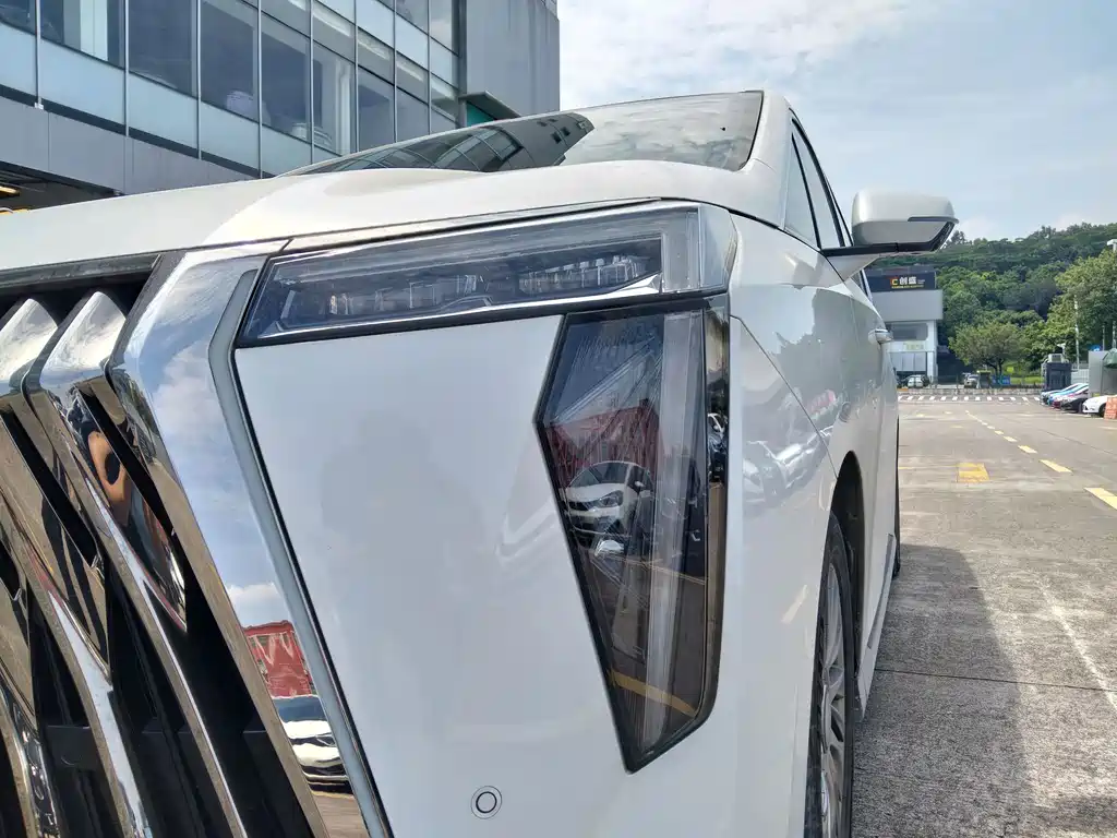 GAC Motor Trumpchi M8 — миниатюра 15