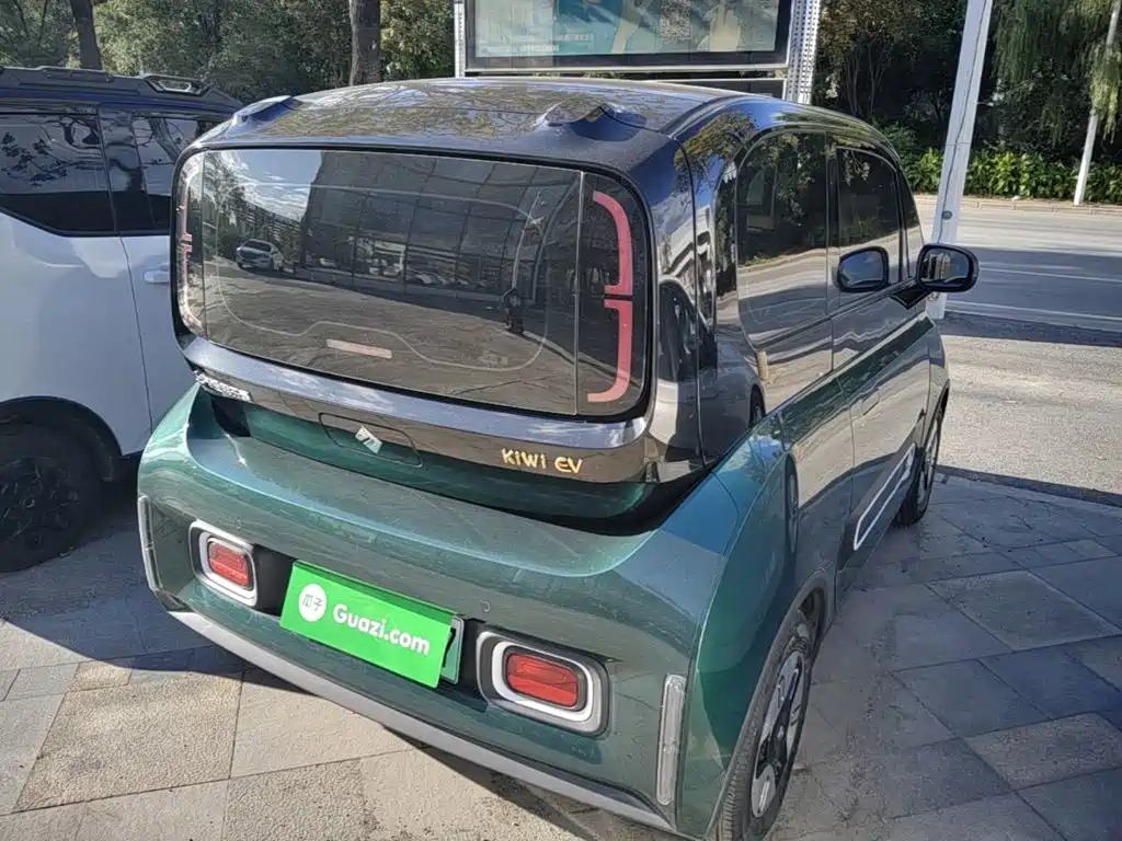 Baojun KiWi EV — миниатюра 7