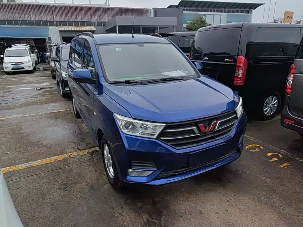 Wuling Hongguang — миниатюра 4