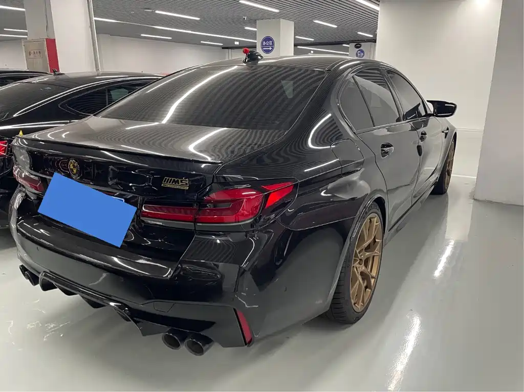 BMW M5 — миниатюра 15