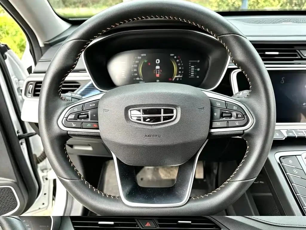 Geely Boyue — миниатюра 8