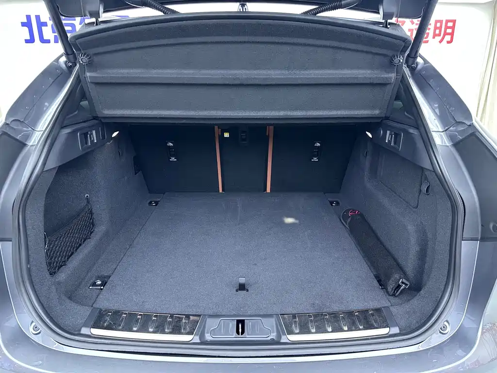 Jaguar F-PACE — миниатюра 20