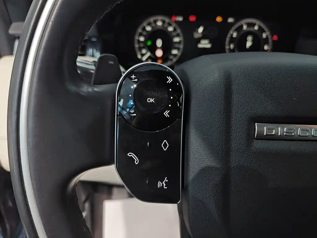 Land Rover Discovery Sport — миниатюра 15