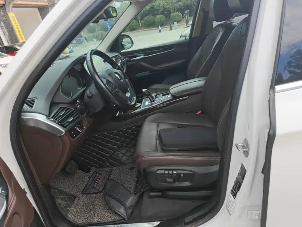 BMW X5 (Import) — миниатюра 15