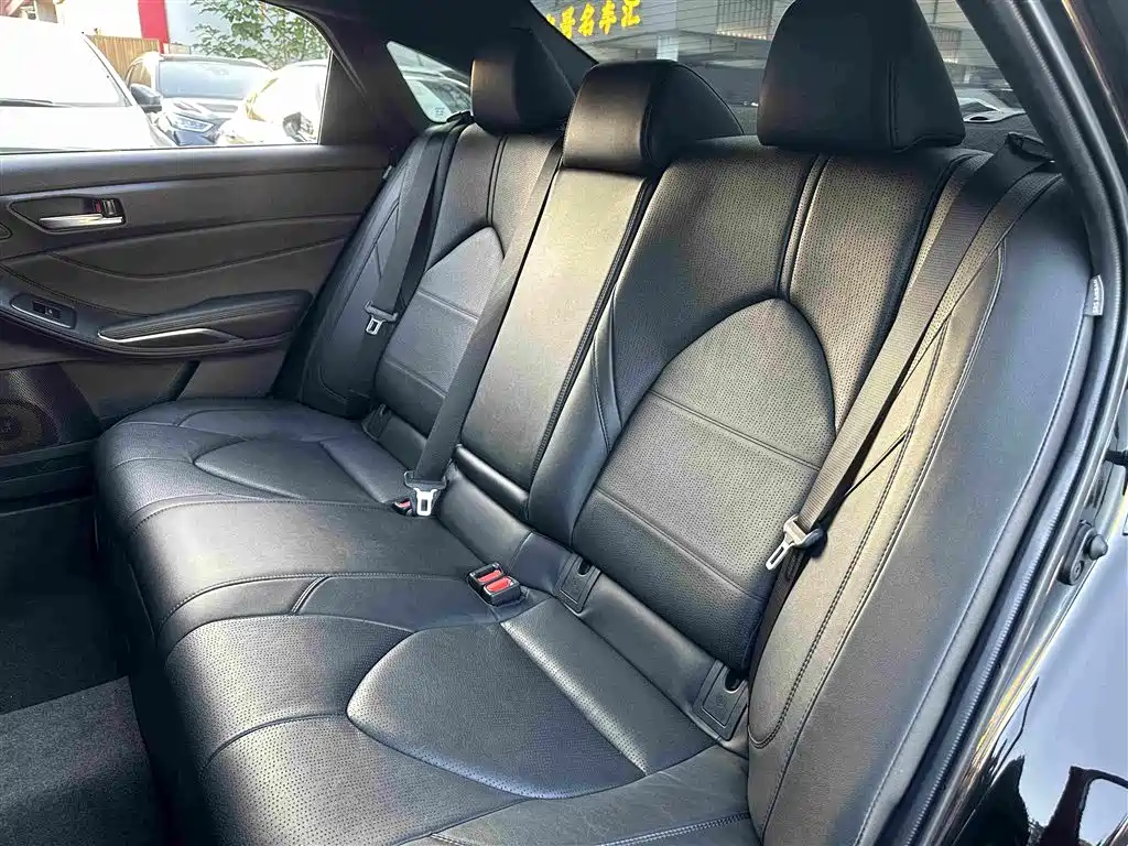 Toyota Avalon — миниатюра 26
