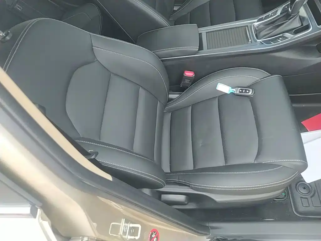 Geely Emgrand — миниатюра 25