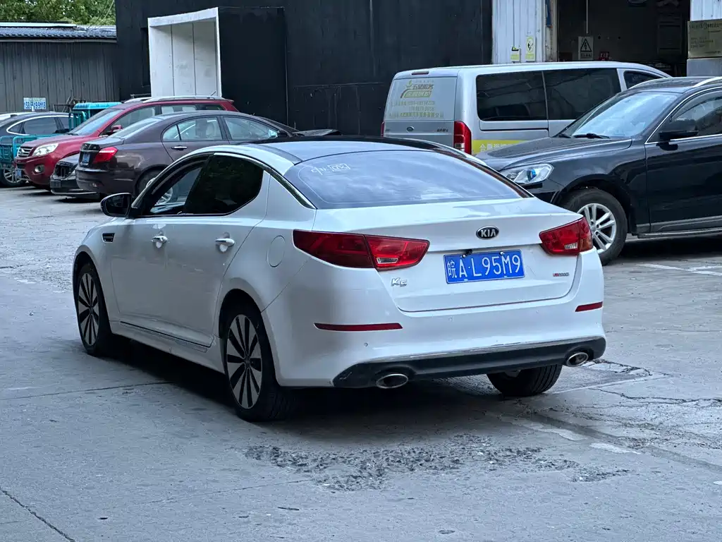 Kia K5 2.0L Auto LUXURY, фото 7
