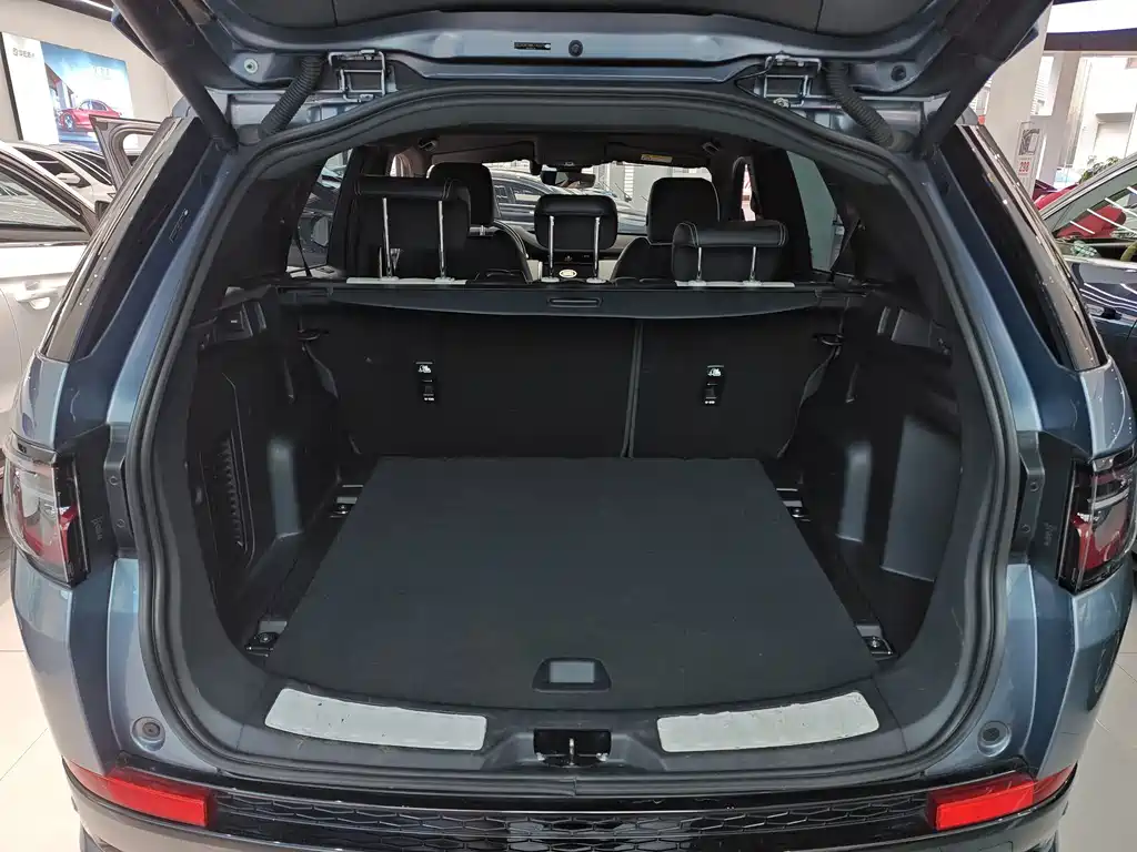Land Rover Discovery Sport — миниатюра 26
