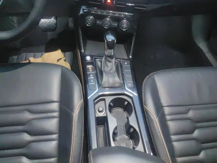 Volkswagen Passat — миниатюра 15