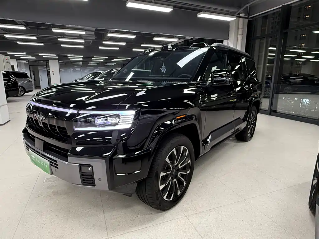 Fang Cheng Bao Leopard 8
