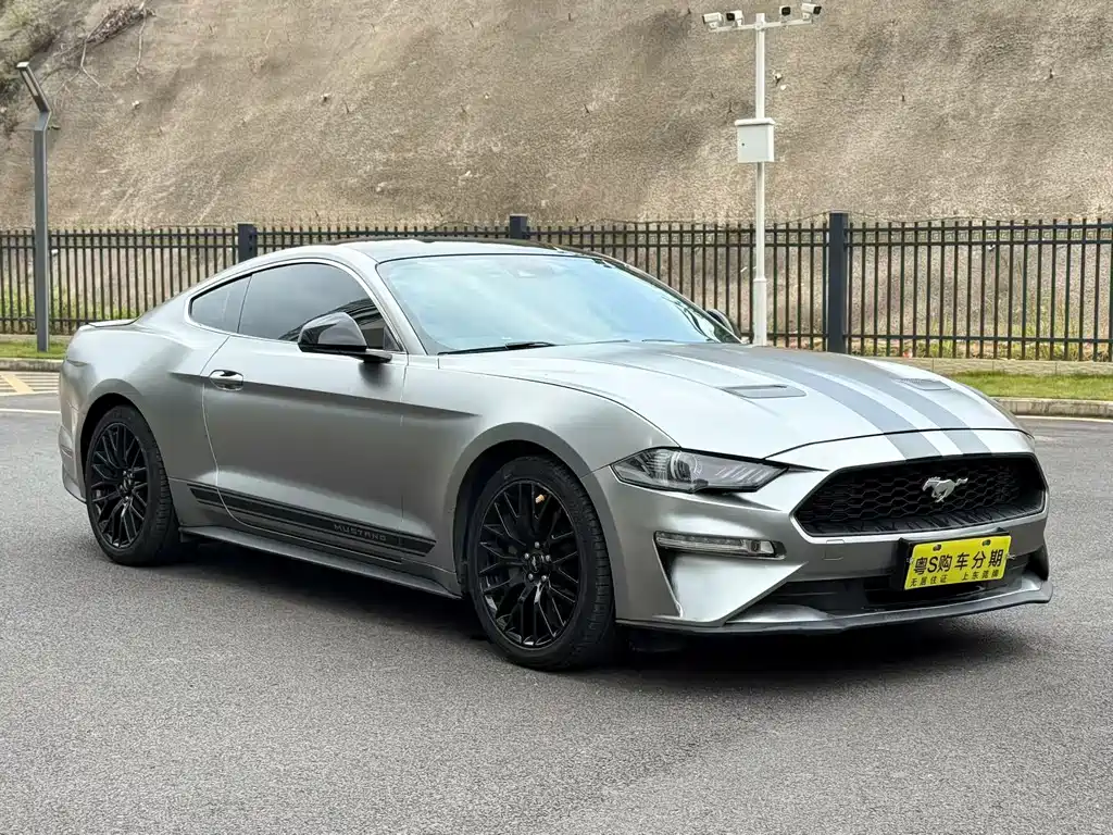 Ford Mustang 2020