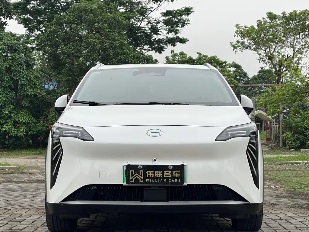 Aion Y 2023 Plus 610