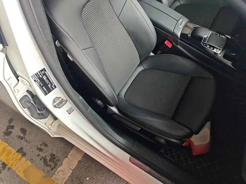 Mercedes-Benz A-Class (Import) — миниатюра 25