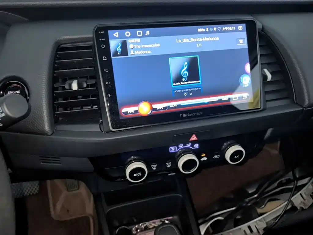 Honda Fit — миниатюра 13