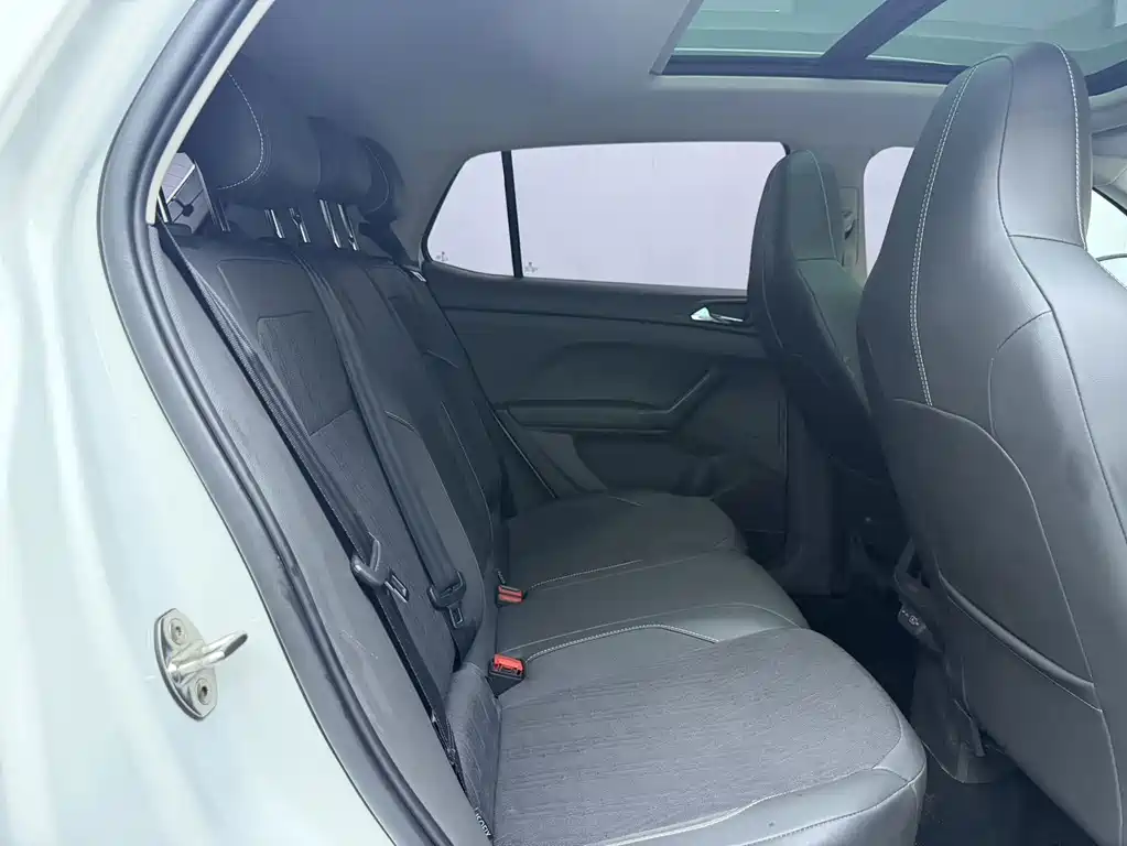 Volkswagen T-Cross 1.5L Auto Comfort Edition, фото 10