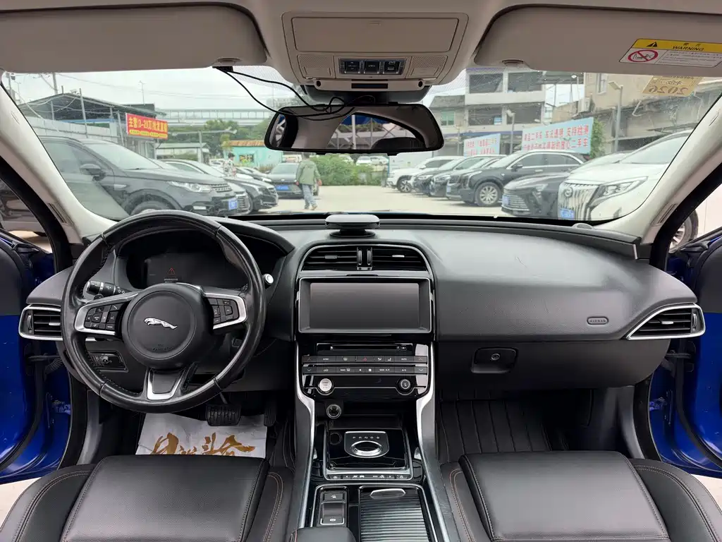 Jaguar XEL — миниатюра 9