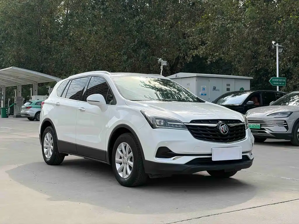 Buick Envision Plus — миниатюра 3