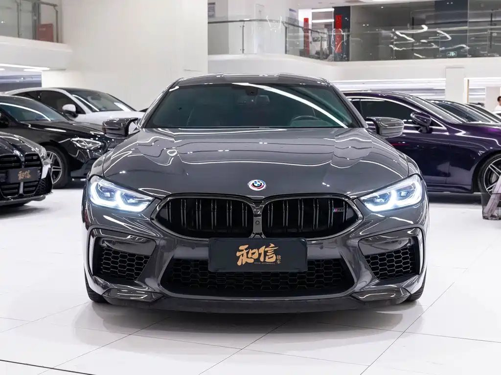 BMW M8 — миниатюра 2
