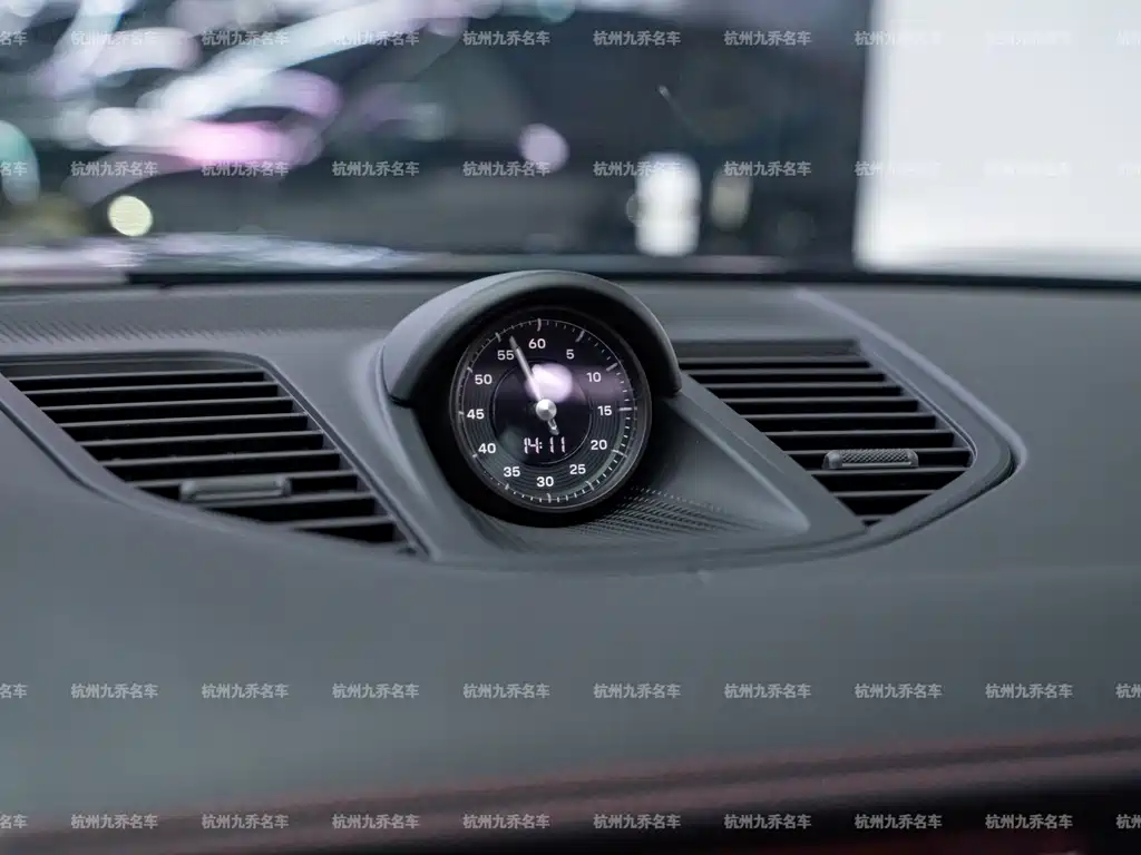 Porsche Panamera — миниатюра 27