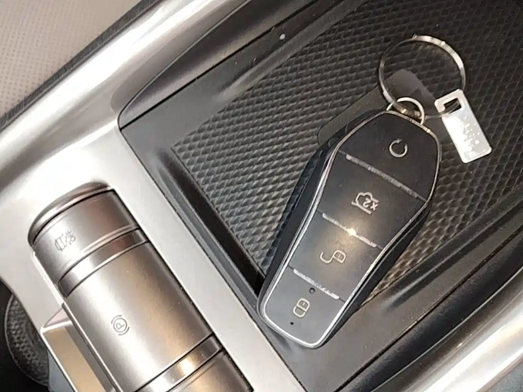 BYD Dolphin — миниатюра 9