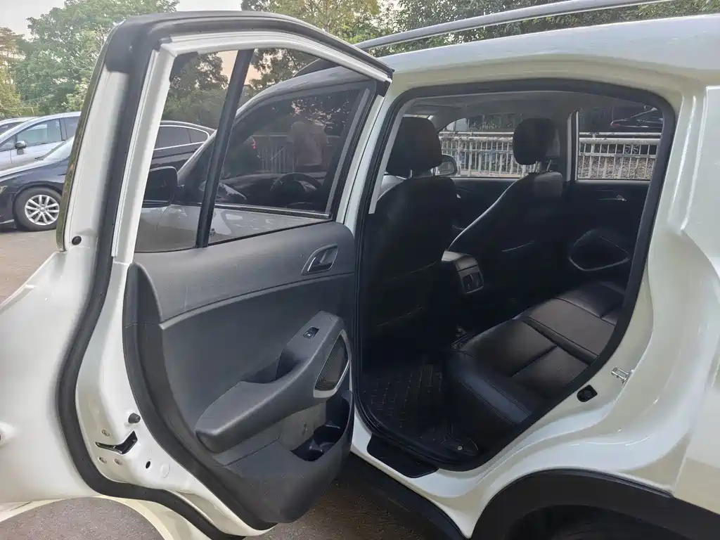 Hyundai ix35 — миниатюра 17