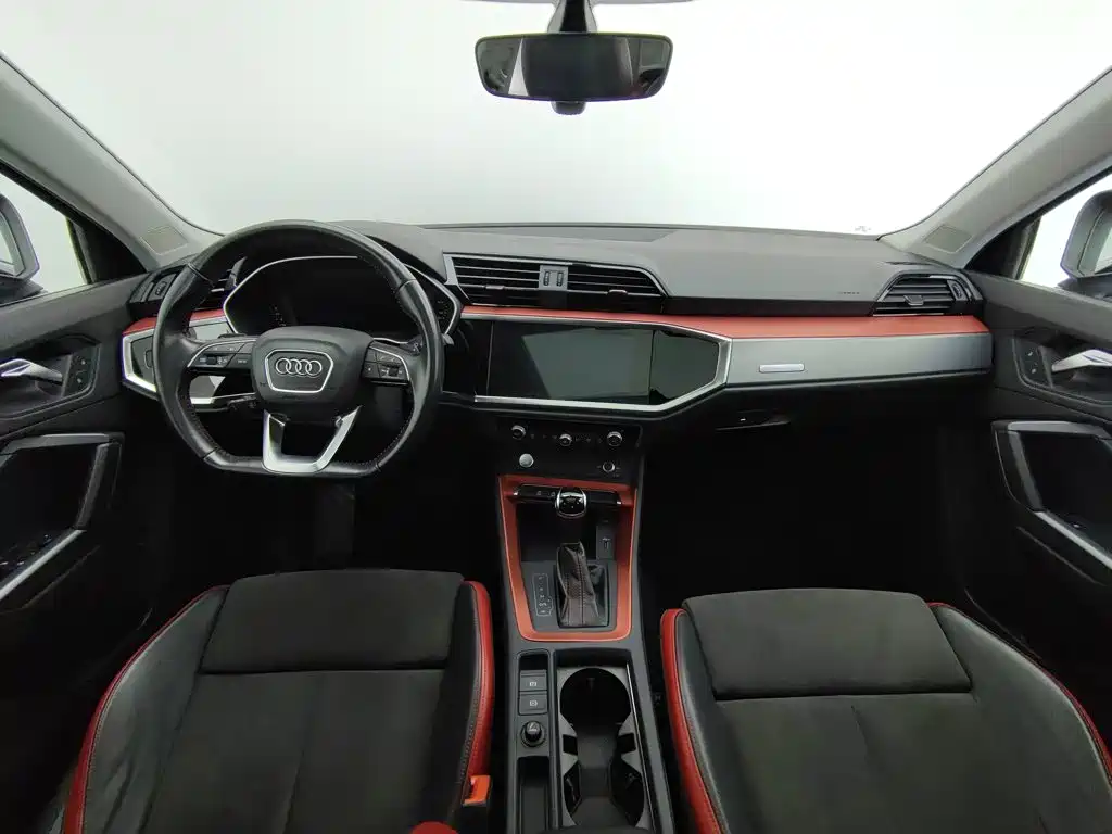 Audi Q3 — миниатюра 5