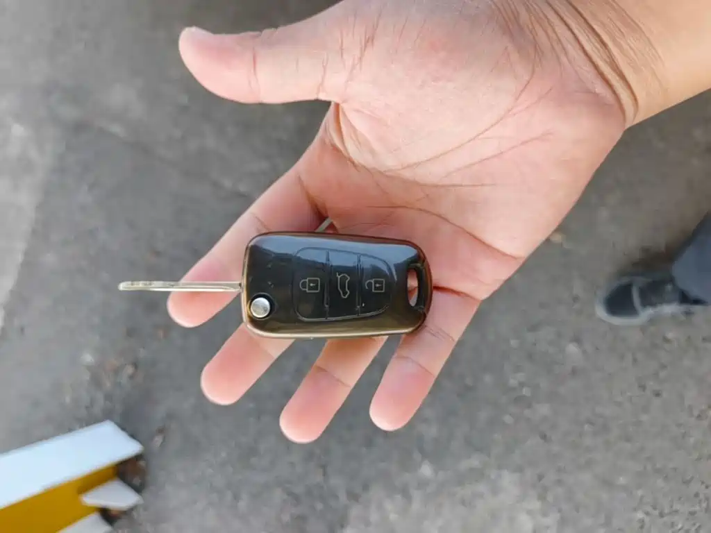 Kia K2 — миниатюра 9