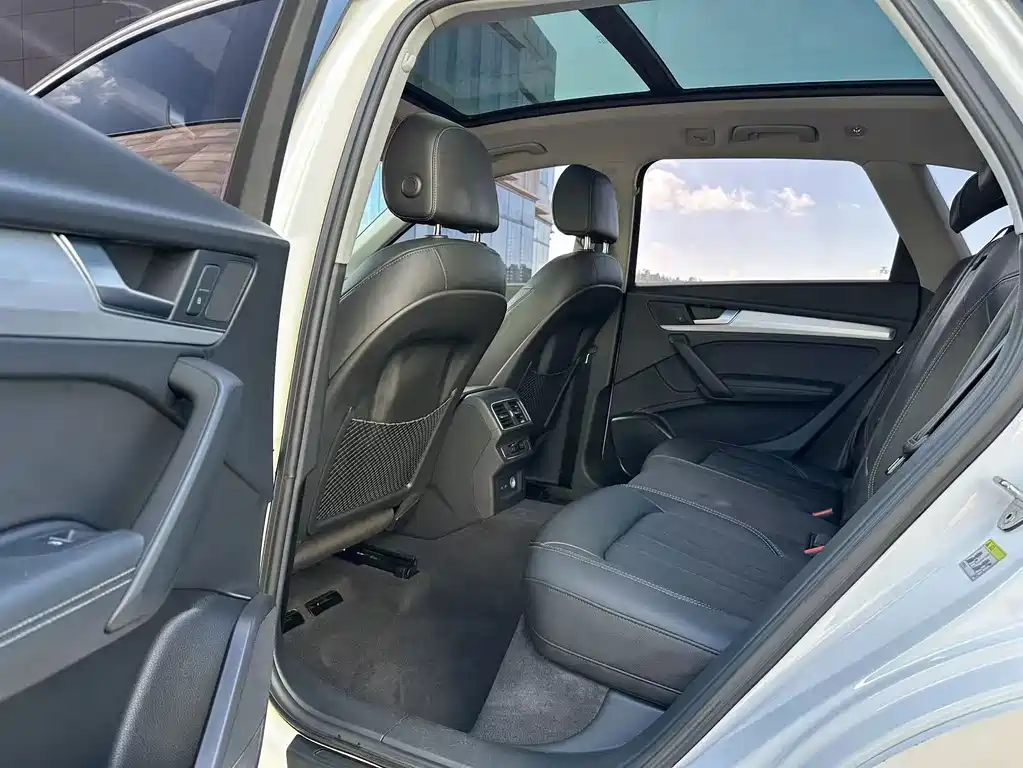Audi Q5L — миниатюра 6