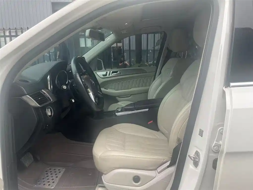 Mercedes-Benz GL 2014 GL 400 4MATIC