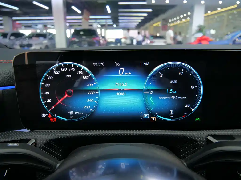 Mercedes-Benz CLA (Import) — миниатюра 12