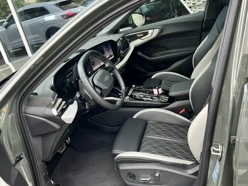 Audi A5L 2026 2.0T Sport Plus