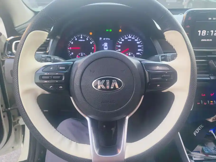 Kia Forte — миниатюра 15
