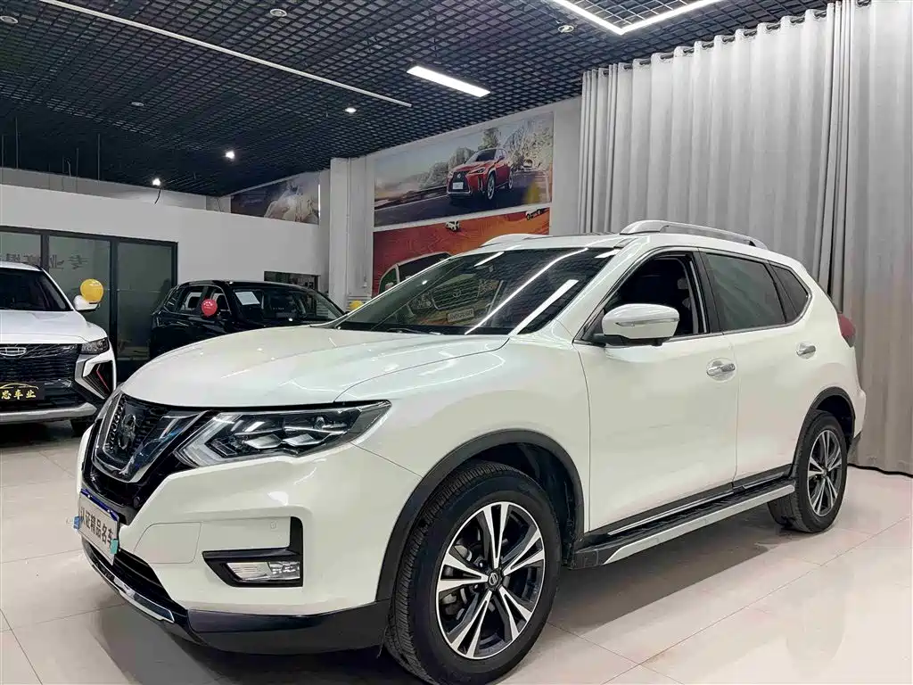 NISSAN QIJUN