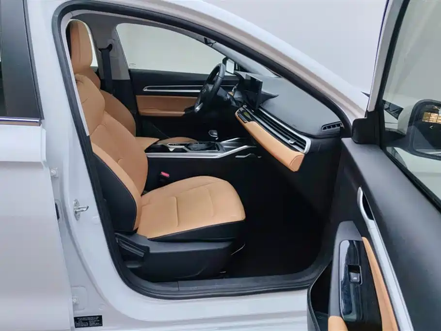 GEELY AUTOMOBILE EMGRAND