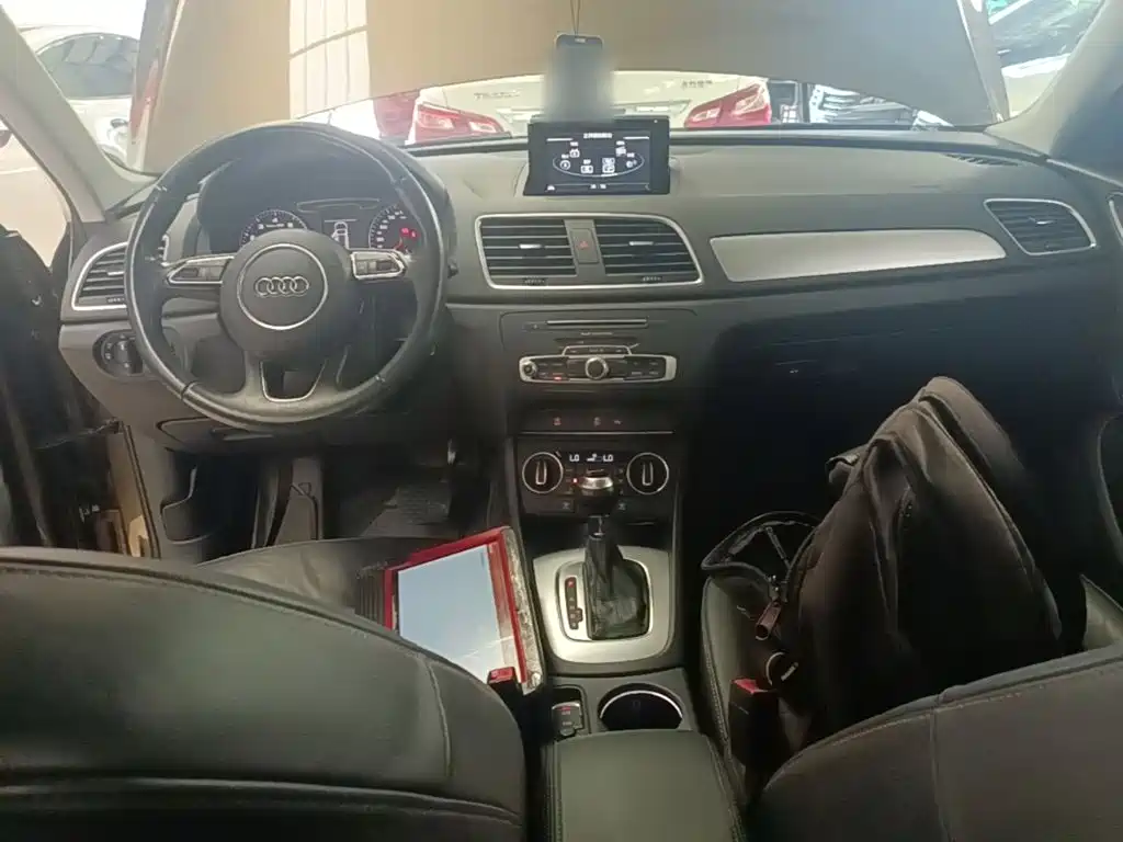 Audi Q3 — миниатюра 10