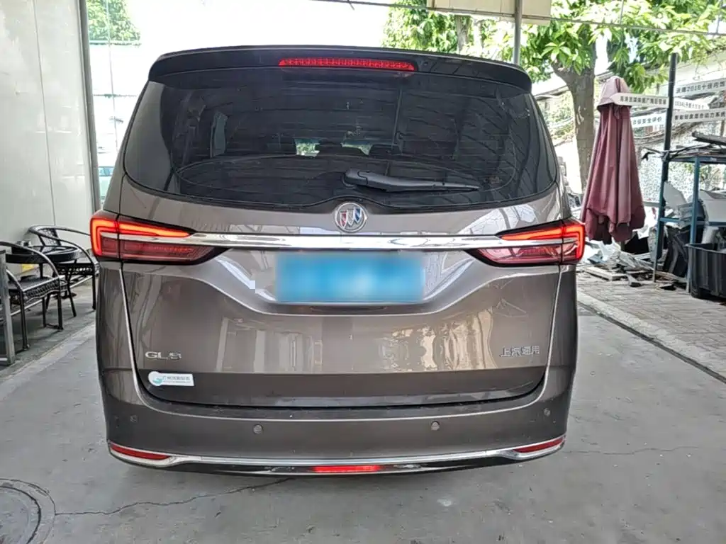 Buick GL8 — миниатюра 6