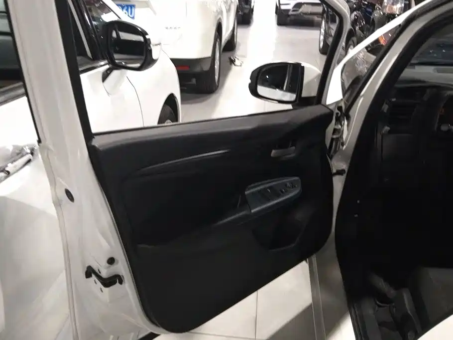 Honda Fit — миниатюра 7