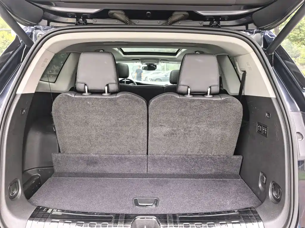 Buick Enclave — миниатюра 22