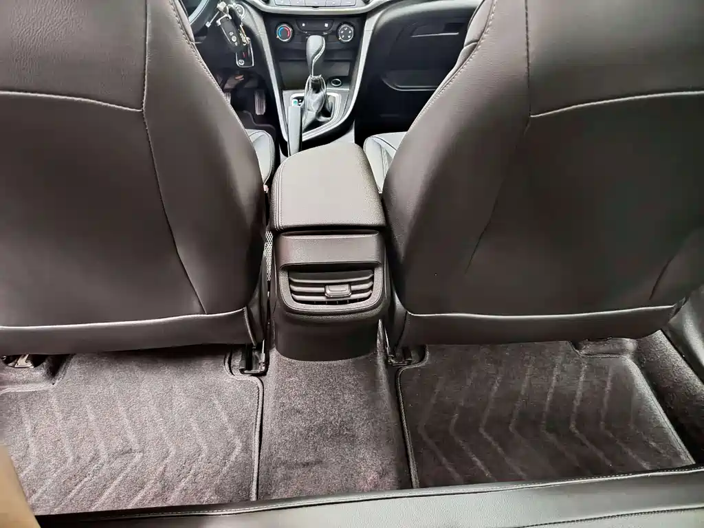Buick Excelle — миниатюра 11