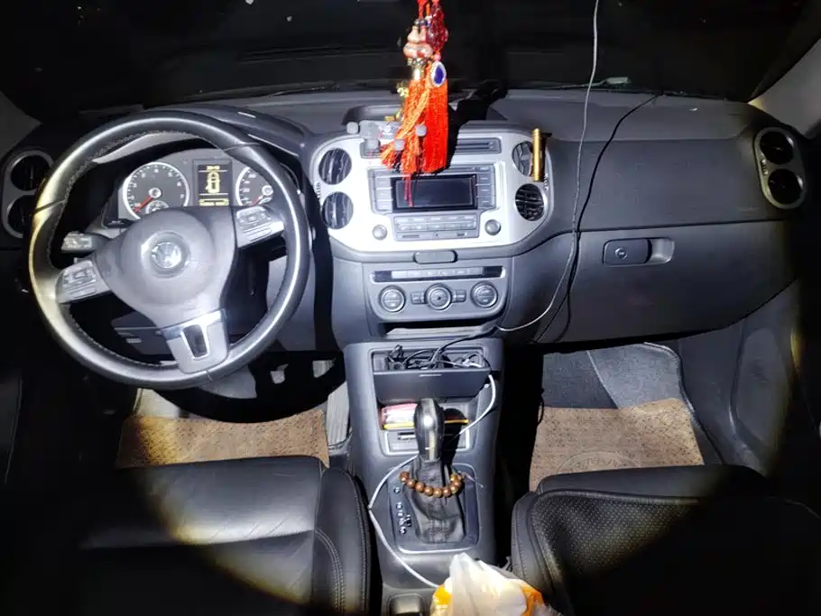 Volkswagen Tiguan — миниатюра 12