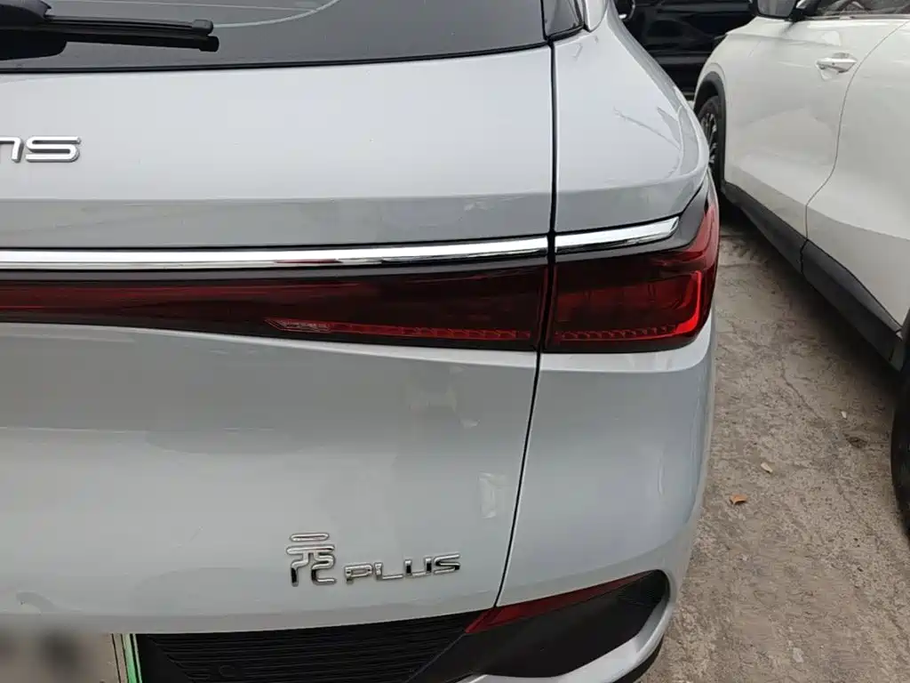 BYD Yuan Plus — миниатюра 8