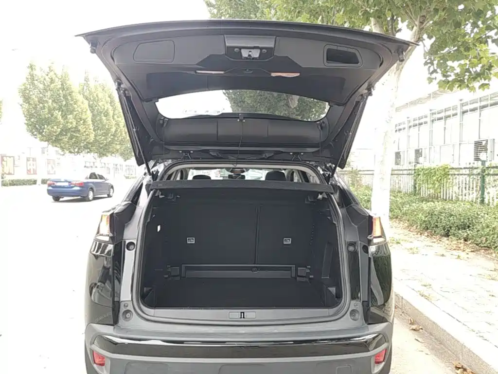Peugeot 4008 — миниатюра 19