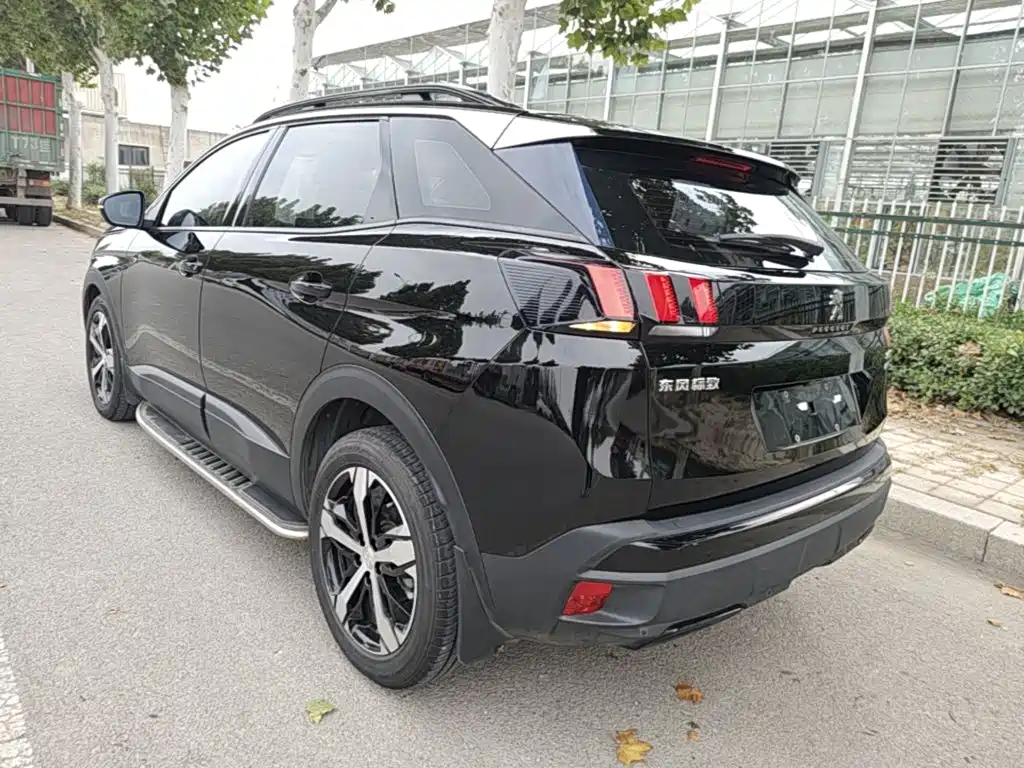 Peugeot 4008 — миниатюра 5
